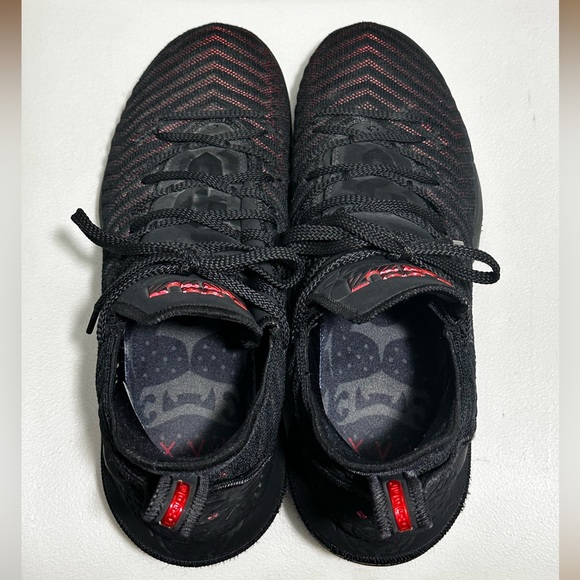 LeBron 16 ‘Fresh Bred’ - Picture 5 of 7